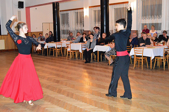 Společenský  ples  v Myslívě  se vydařil - 26.1.2019